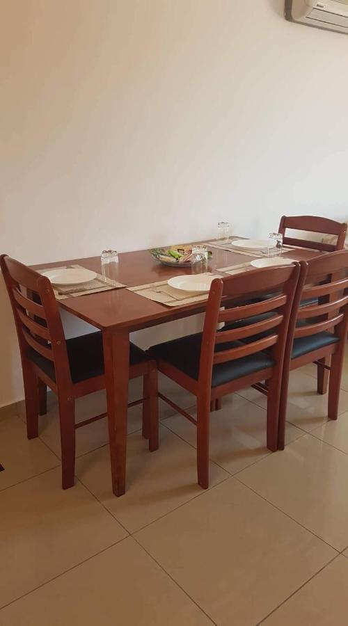 Andris Apartment Paralimni Esterno foto